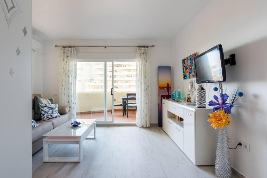 Sol Apartment - C&G Benal Beach 베날마데나코스타 외부 사진