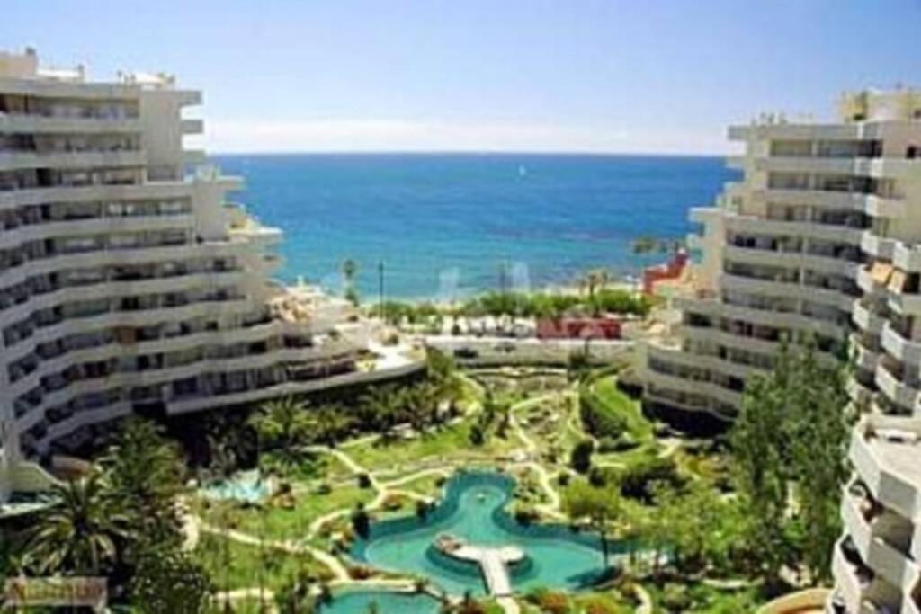 Sol Apartment - C&G Benal Beach 베날마데나코스타 외부 사진